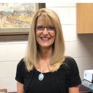 Meet your Posher, Renee